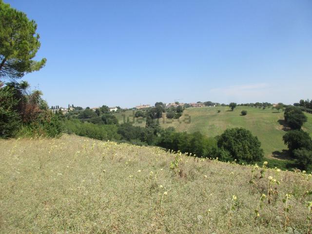 Terreno in vendita a Marche, Macerata