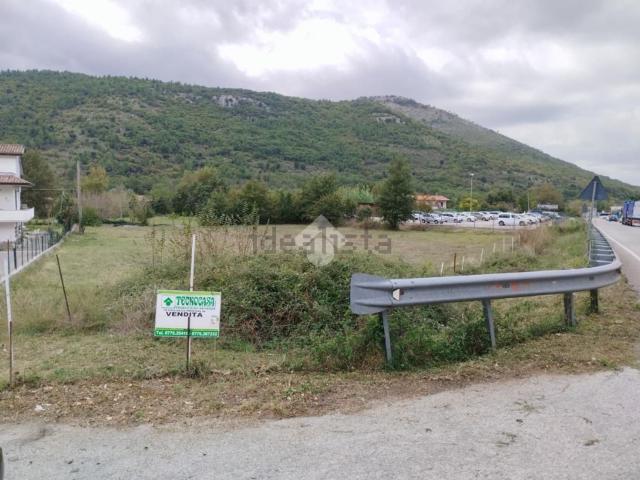 Terreno in vendita a Venafro, Molise