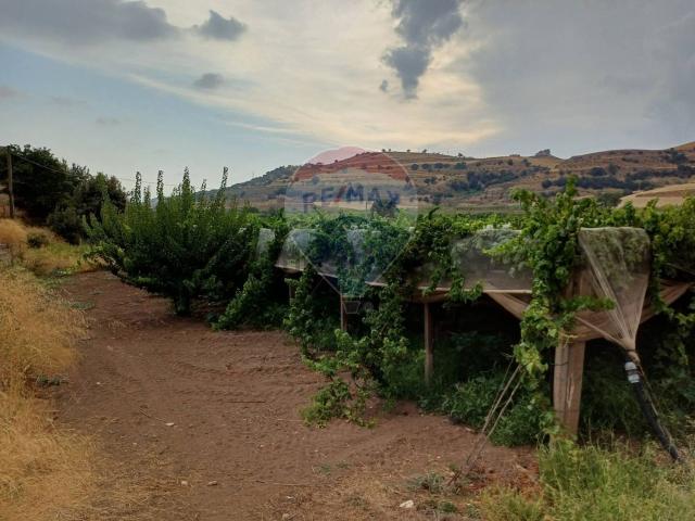 Terreno in vendita a Chiaramonte Gulfi, Sicilia