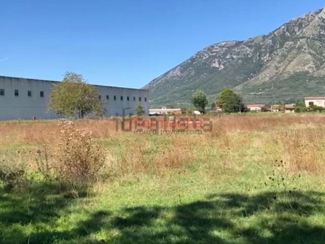 Terreno in vendita a Montesarchio, Campania