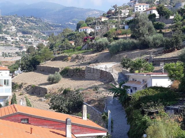 Terreno in vendita a San Remo, Liguria