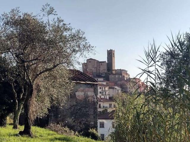 Terreno in vendita a Santo Stefano Di Magra, Liguria