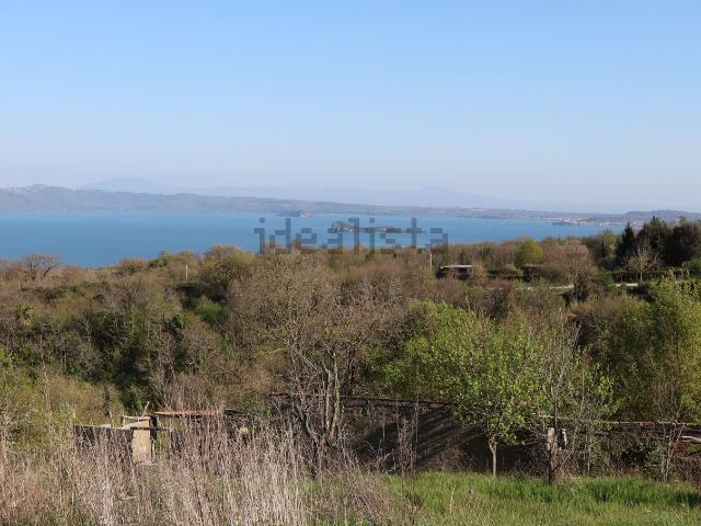 Terreno in vendita a Gradoli, Lazio