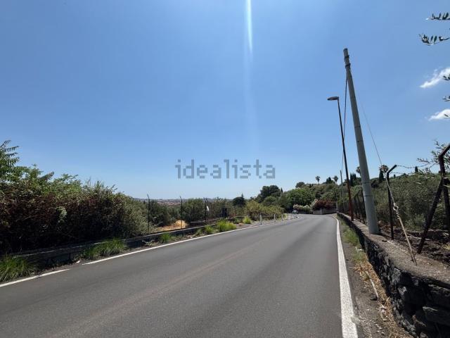 Terreno in vendita a Villaggio Inchiuso, San Giovanni La Punta