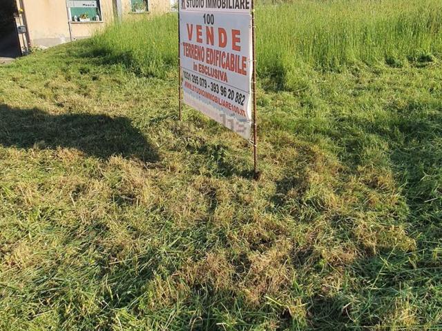 Terreno in vendita a Invorio Superiore, Piemonte