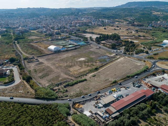 Terreno in vendita a Lentini, Siracusa