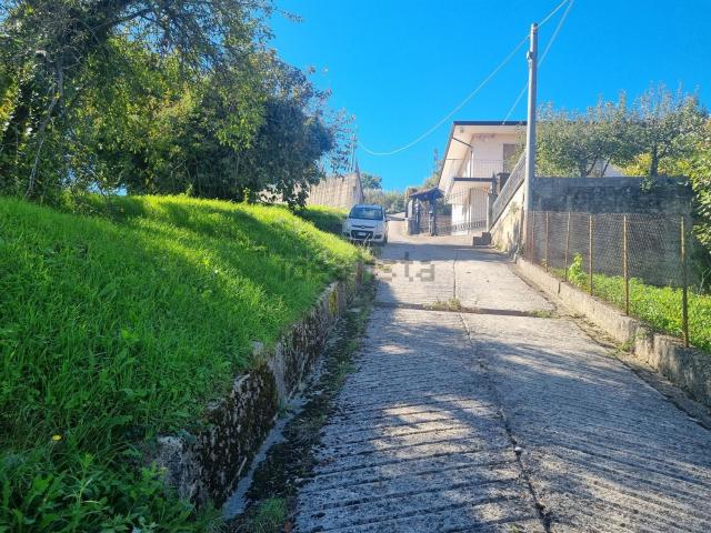 Terreno in vendita a Aiello Del Sabato, Campania