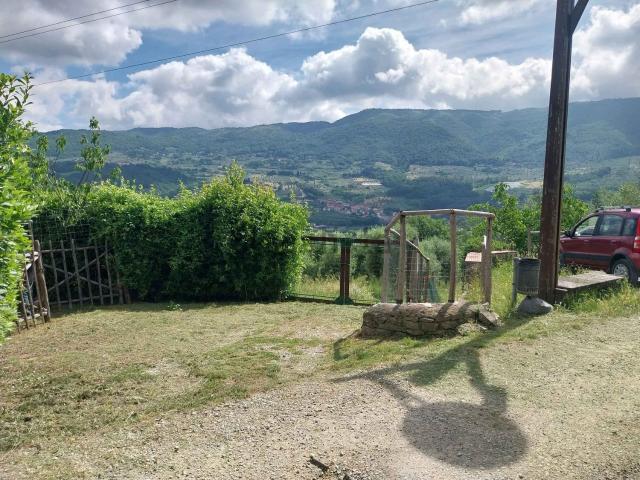 Terreno in vendita a Vaiano, Prato