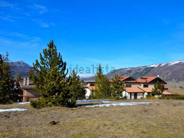 Terreno in vendita a Ovindoli, Abruzzo