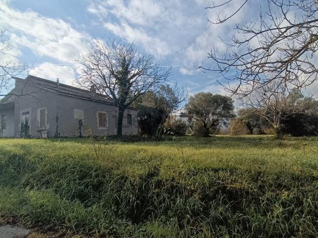 Terreno in vendita a Catignano, Abruzzo