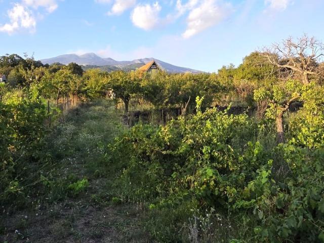 Terreno in vendita a Ragalna, Catania