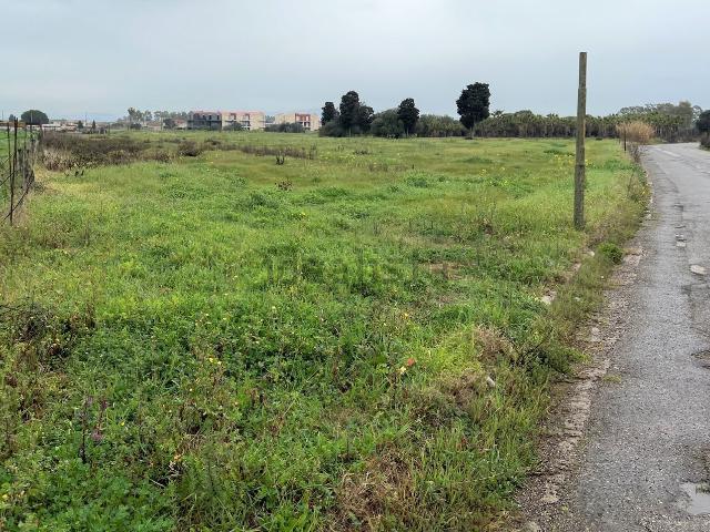 Terreno in vendita a Uta, Sardigna/Sardegna