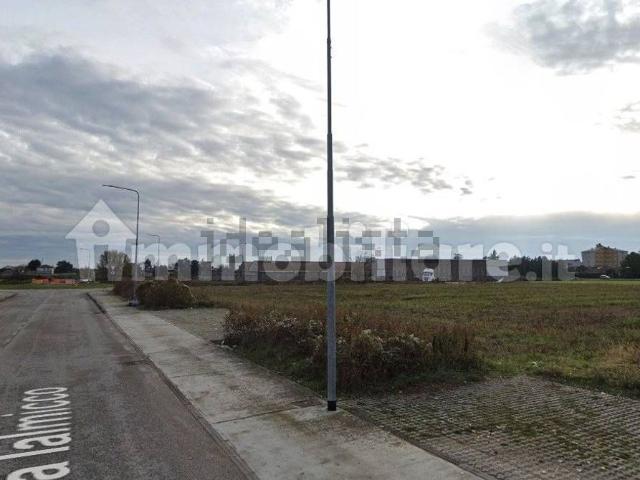 Terreno in vendita a Paparotti, Reana Del Roiale