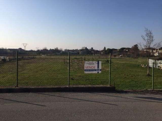 Terreno in vendita a Susegana, Veneto