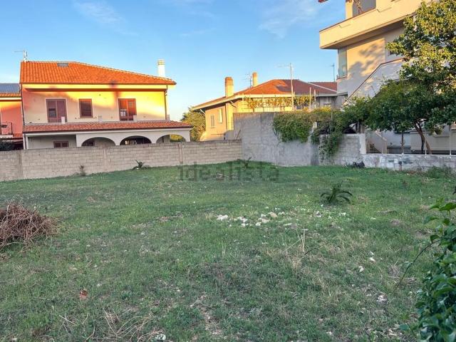 Terreno in vendita a Santa Giusta, Sardigna/Sardegna