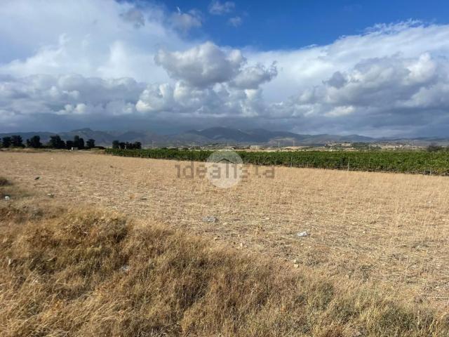 Terreno in vendita a Quartucciu, Sardigna/Sardegna
