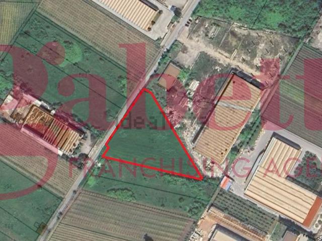 Terreno in vendita a San Salvatore Telesino, Campania