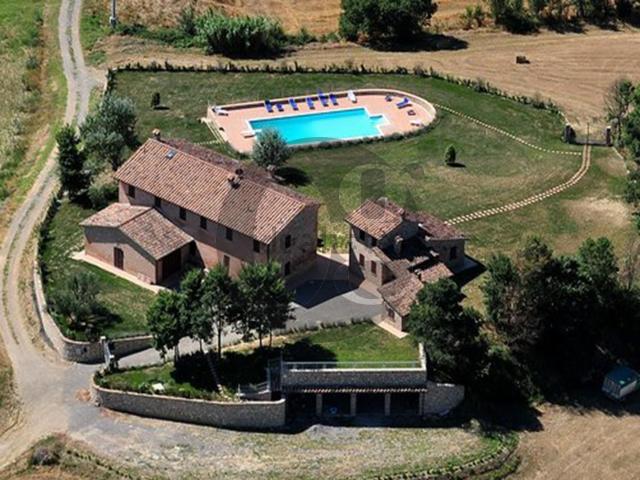 Terreno in vendita a Chianciano Terme, Toscana
