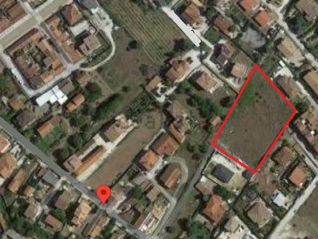 Terreno in vendita a Avezzano, Abruzzo