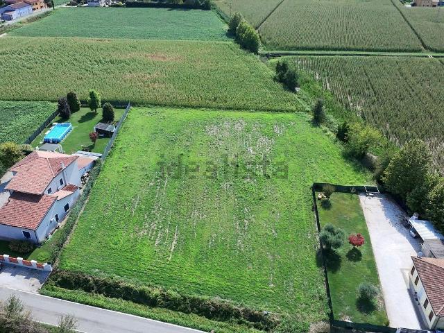 Terreno in vendita a Legnago, Veneto