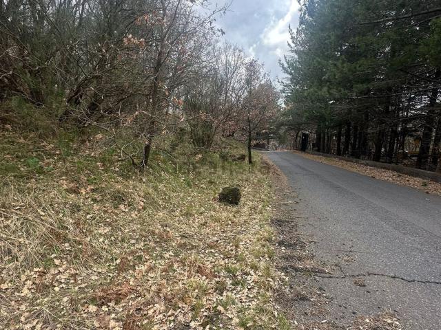 Terreno in vendita a Ragalna, Sicilia