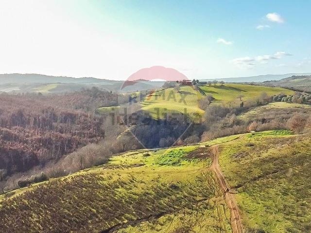 Terreno in vendita a Unione di Comuni Montani Colline del Fiora, Manciano