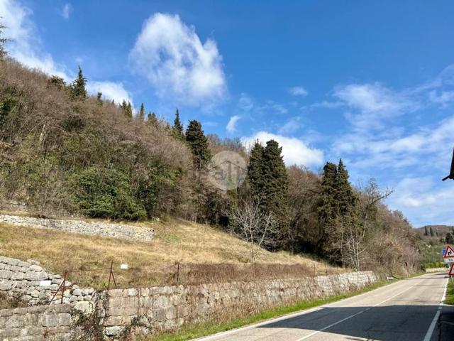 Terreno in vendita a Caprino Veronese, Veneto