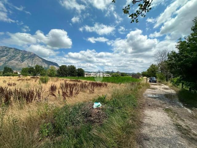 Terreno in vendita a Montesarchio, Campania