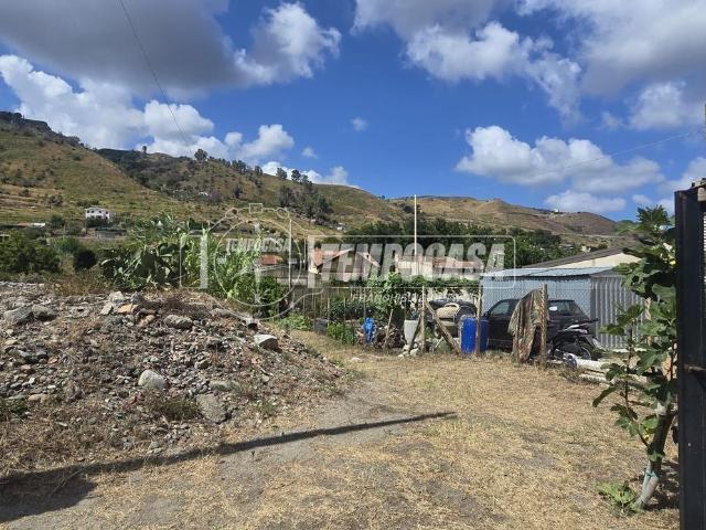 Terreno in vendita a VI Circoscrizione, Messina