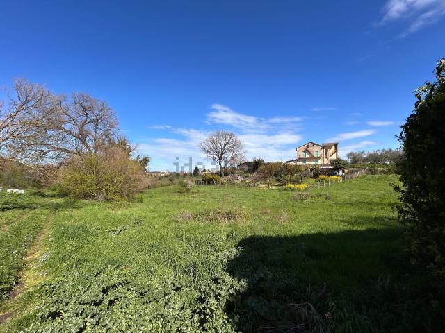 Terreno in vendita a Vetralla, Lazio