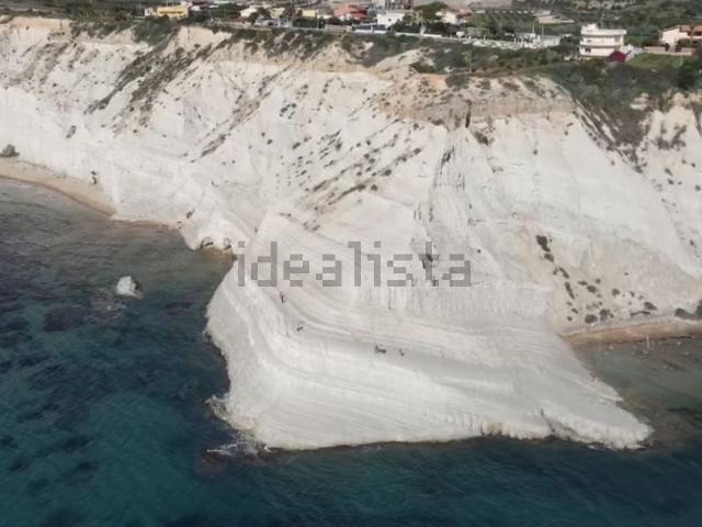 Terreno in vendita a Realmonte, Sicilia