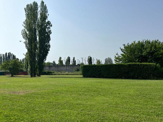 Terreno in vendita a Quartiere Navile, Bologna