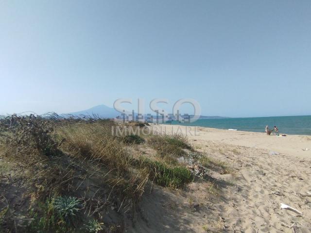 Terreno in vendita a San Giorgio-Librino-San Giuseppe la Rena-Zia Lisa-Villaggio Sant'Agata, Catania