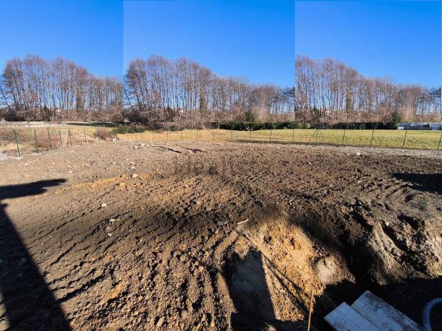Terreno in vendita a Gattico, Novara