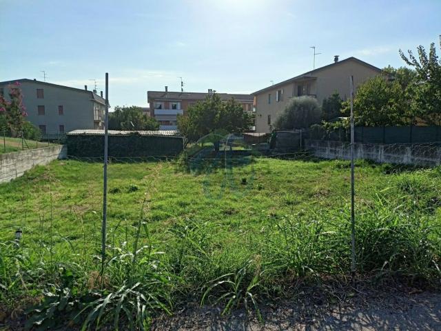 Terreno in vendita a Podenzano, Piacenza