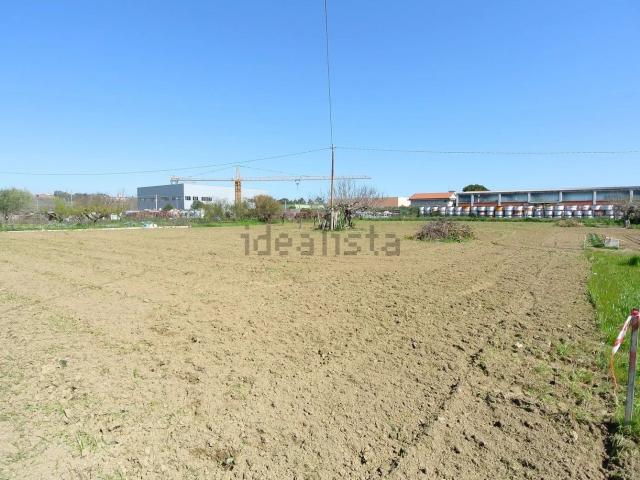 Terreno in vendita a Montesilvano, Abruzzo