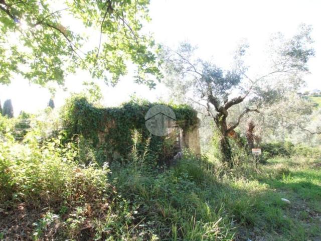 Terreno in vendita a Fara Sabina, Lazio