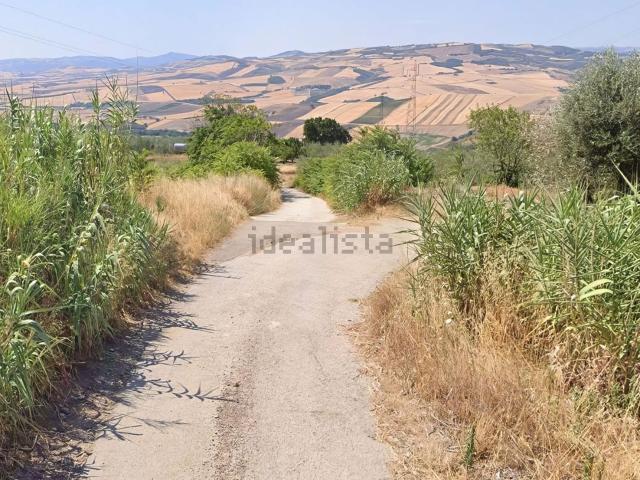 Terreno in vendita a Genzano Di Lucania, Basilicata