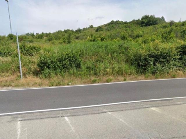 Terreno in vendita a Tresinaro - Secchia, Re