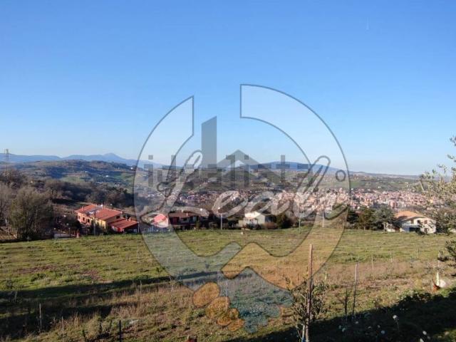 Terreno in vendita a Paterno, Marche