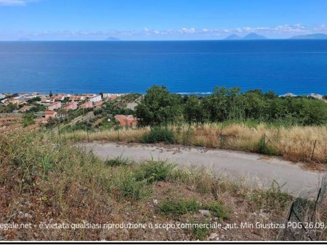 Terreno in vendita a Piraino, Sicilia
