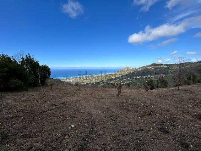 Terreno in vendita a Sant'agata Di Militello, Sicilia