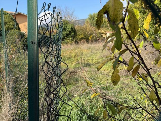 Terreno in vendita a Avezzano, Abruzzo