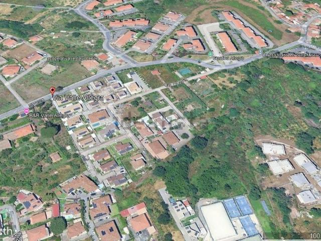 Terreno in vendita a Gravina Di Catania, Sicilia