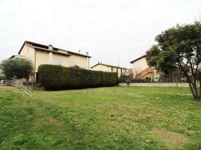 Terreno in vendita a Ravenna, Reggio Emilia
