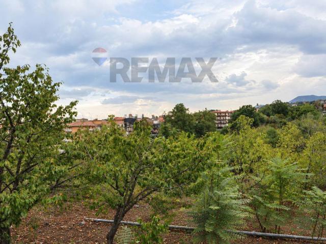 Terreno in vendita a Santa Venerina, Catania