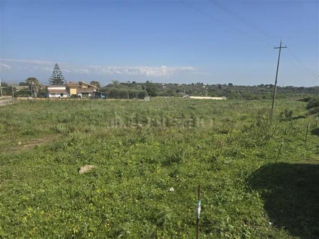 Terreno in vendita a Lentini, Sicilia