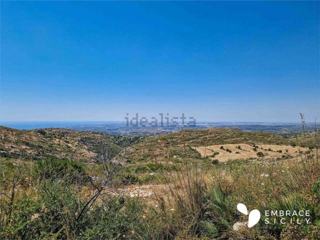 Terreno in vendita a Avola, Sicilia