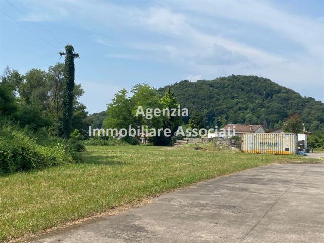 Terreno in vendita a Pieve del Grappa, San Zenone Degli Ezzelini