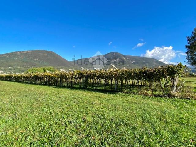 Terreno in vendita a Rubiana, Caprino Veronese